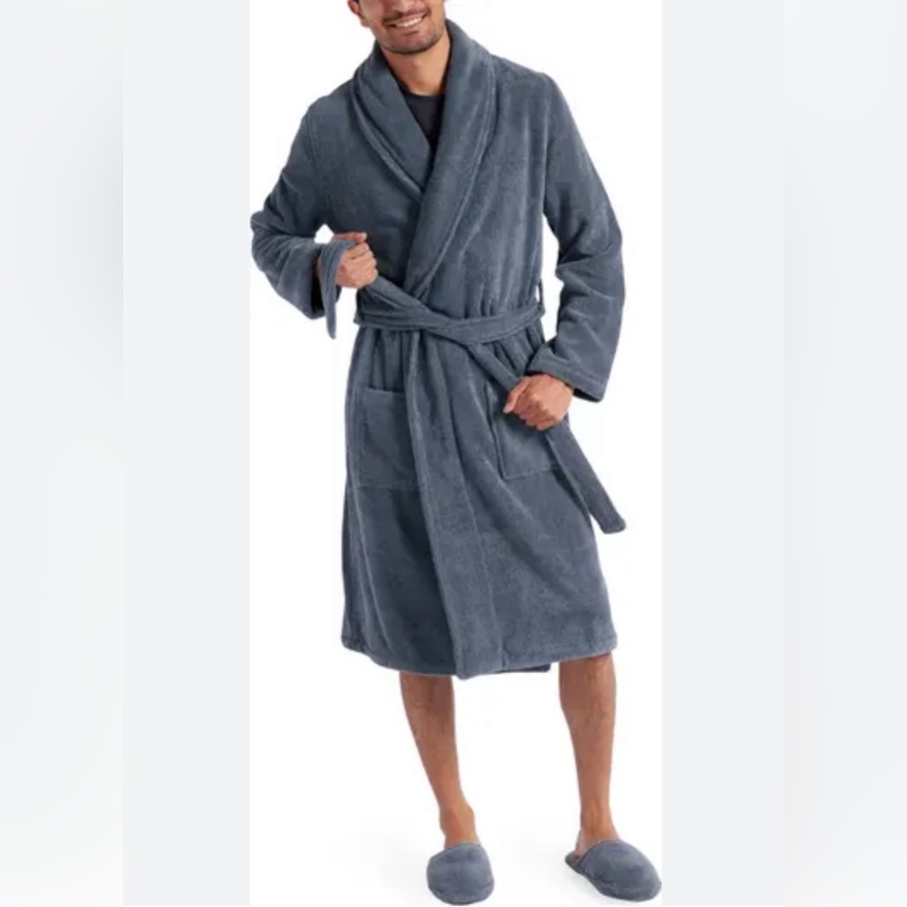 Luxurious Gray Bathrobe